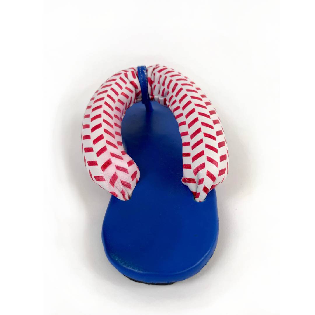 Almodóvars in Red/Ultramarine Blue